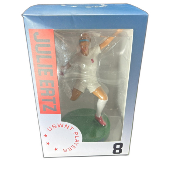 USWNT Soccer Players Julie Ertz #8 Collectible Action Figure 7" Tall, Brand New! - Picture 1 of 6